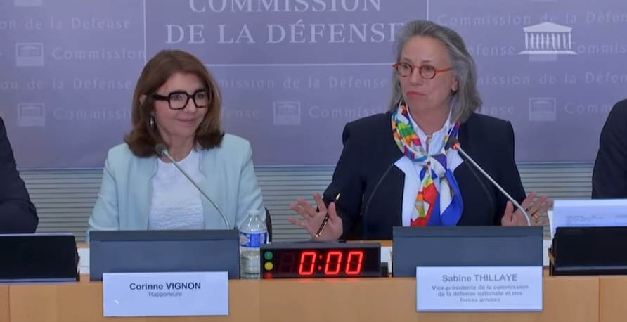 Corinne Vignon présente […] son rapport consacré aux applications militaires et aux stratégies industrielles du secteur des satellites.