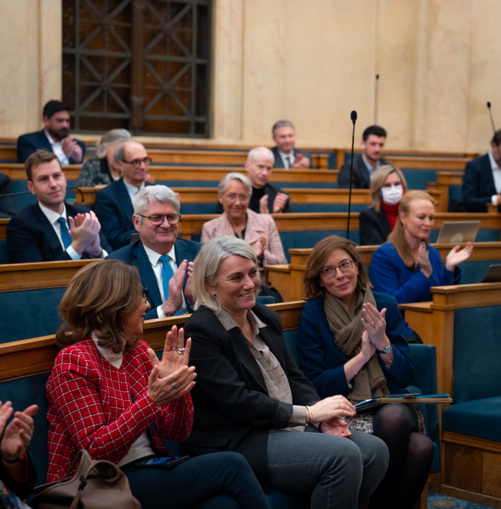 Dans les coulisses du travail parlementaire : une semaine au rythme de l’Assemblée nationale